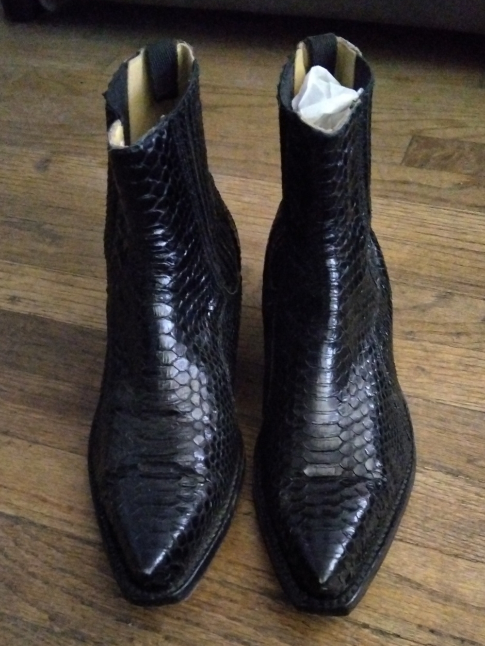 Women's Black Faux-Snake Leather Pointed Chelsea Boots